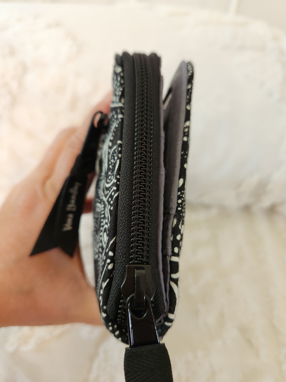 Vera Bradley Black and White Paisley Turn-Lock Wallet 3 Compartment - Picture 9 of 10